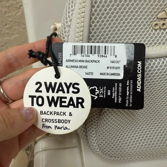 Adidas Alumina cream Mini Backpack or crossbody - Picture 4 of 10